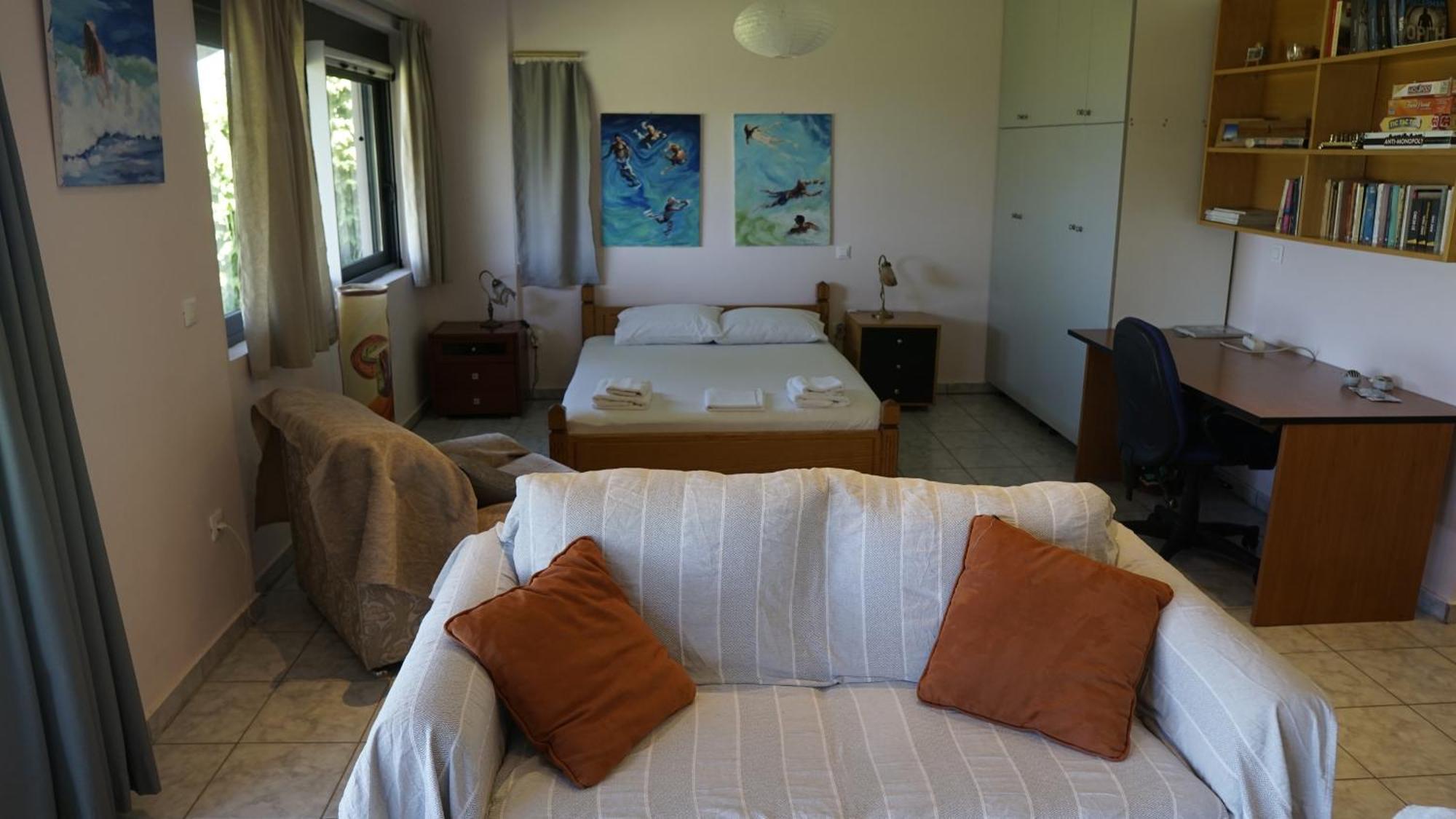 Romanos Patras Studio Dış mekan fotoğraf