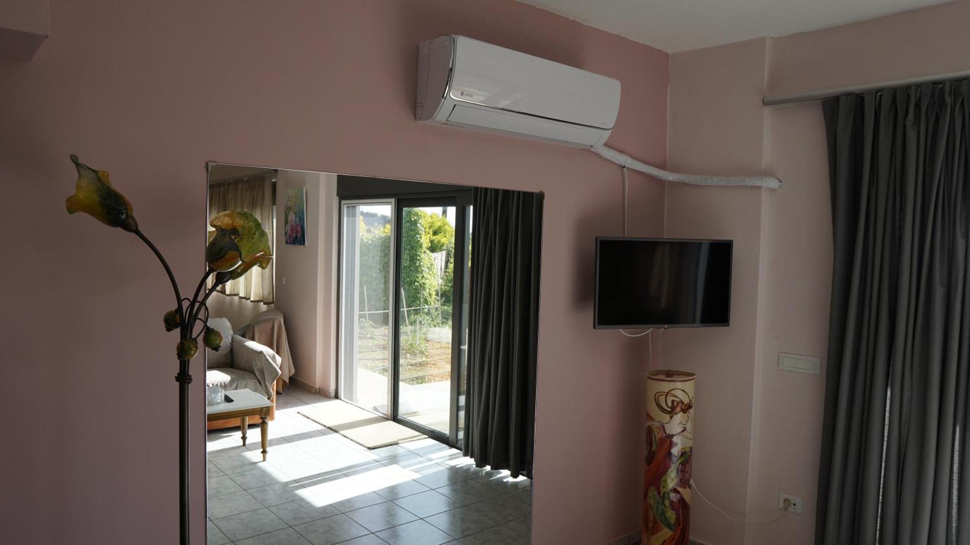 Romanos Patras Studio Dış mekan fotoğraf